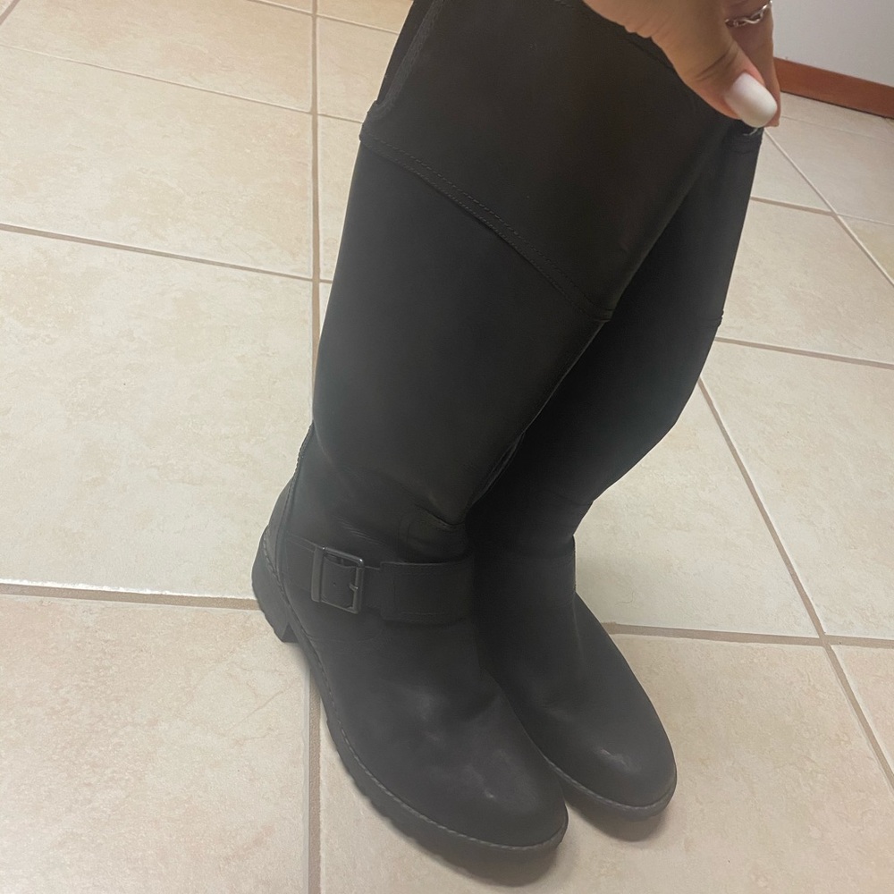 TIMBERLAND KNEE HIGH LEATHER BOOTS